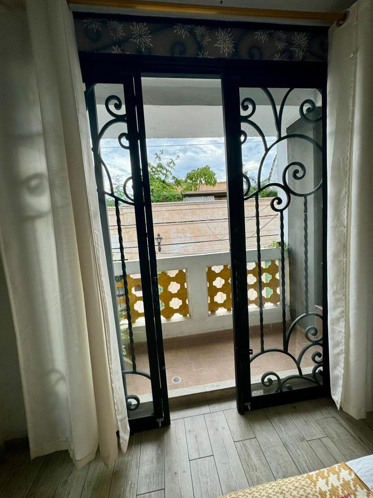 Hotel Casa Bresse カリ エクステリア 写真