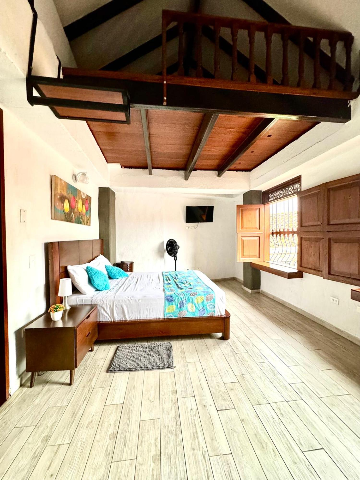 Hotel Casa Bresse カリ エクステリア 写真