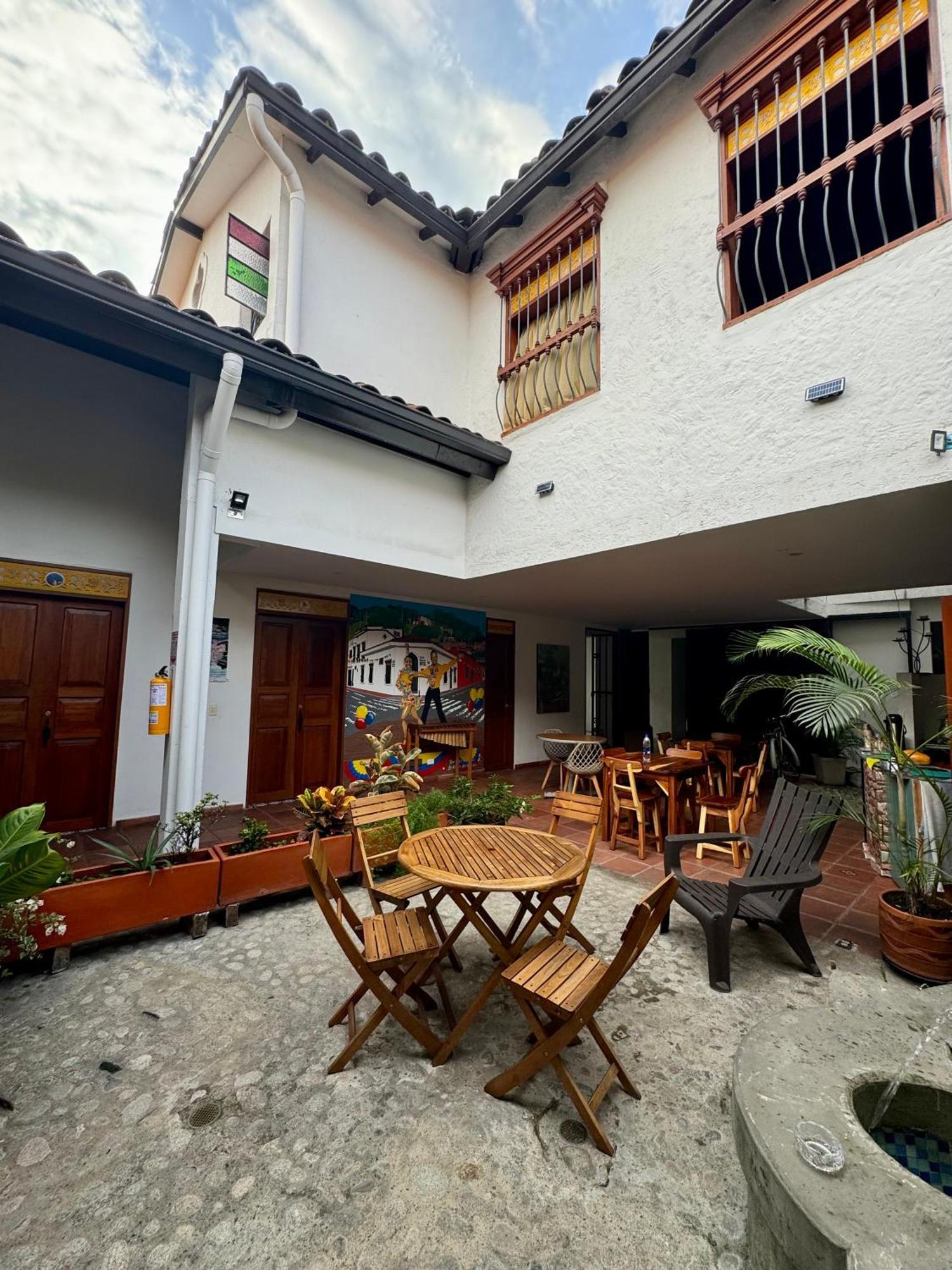 Hotel Casa Bresse カリ エクステリア 写真