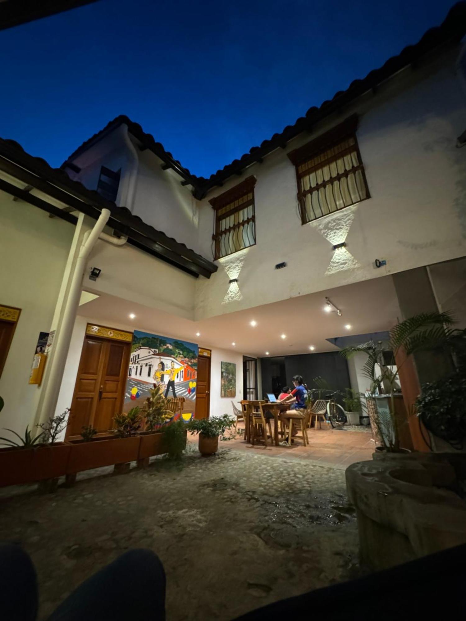 Hotel Casa Bresse カリ エクステリア 写真
